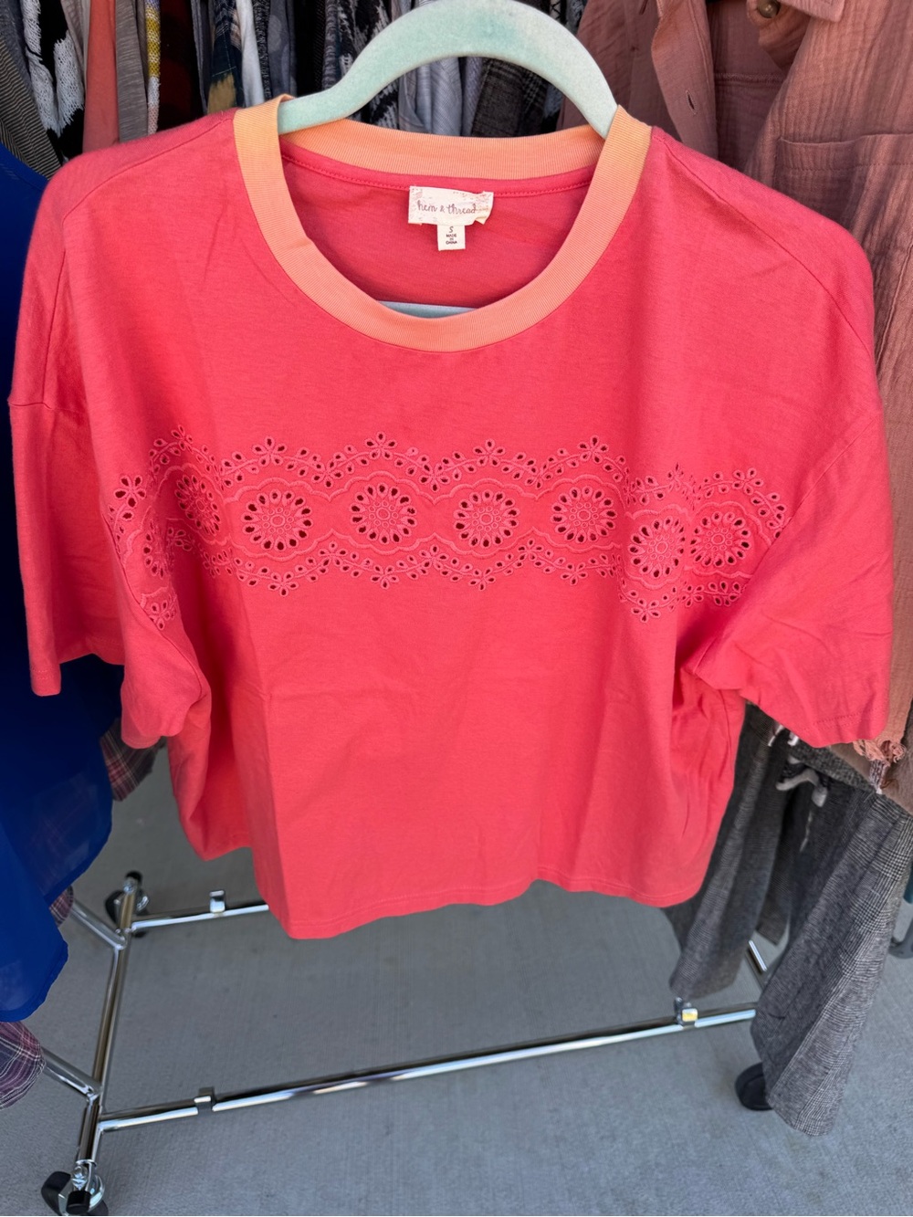 Hem & Thread Coral Eyelet Short-Sleeve Tee with Peach Trim